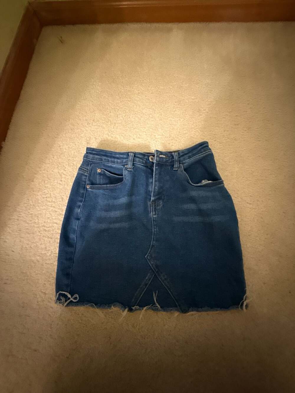 Just Quella Denim Mini Skirt Size 8-10 Blue Raw Edge